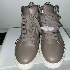 Steve Madden sneakers